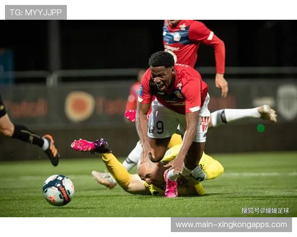 巴黎攻守转换训练更快更准，掌握足球战术的关键