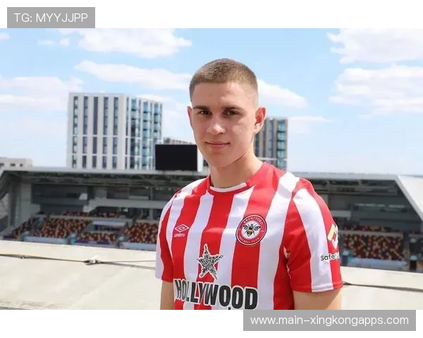 红魔惊爆:中场或将加盟,转会费或达5000万欧! 红魔惊爆:中场或将加盟,转会费或达5000万欧!