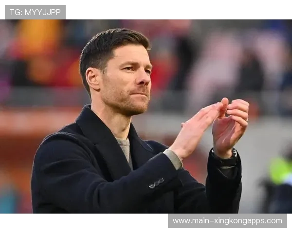 球队更衣室冲突传闻引发媒体关注,球员更衣间 球队更衣室冲突传闻引发媒体关注,球员更衣间