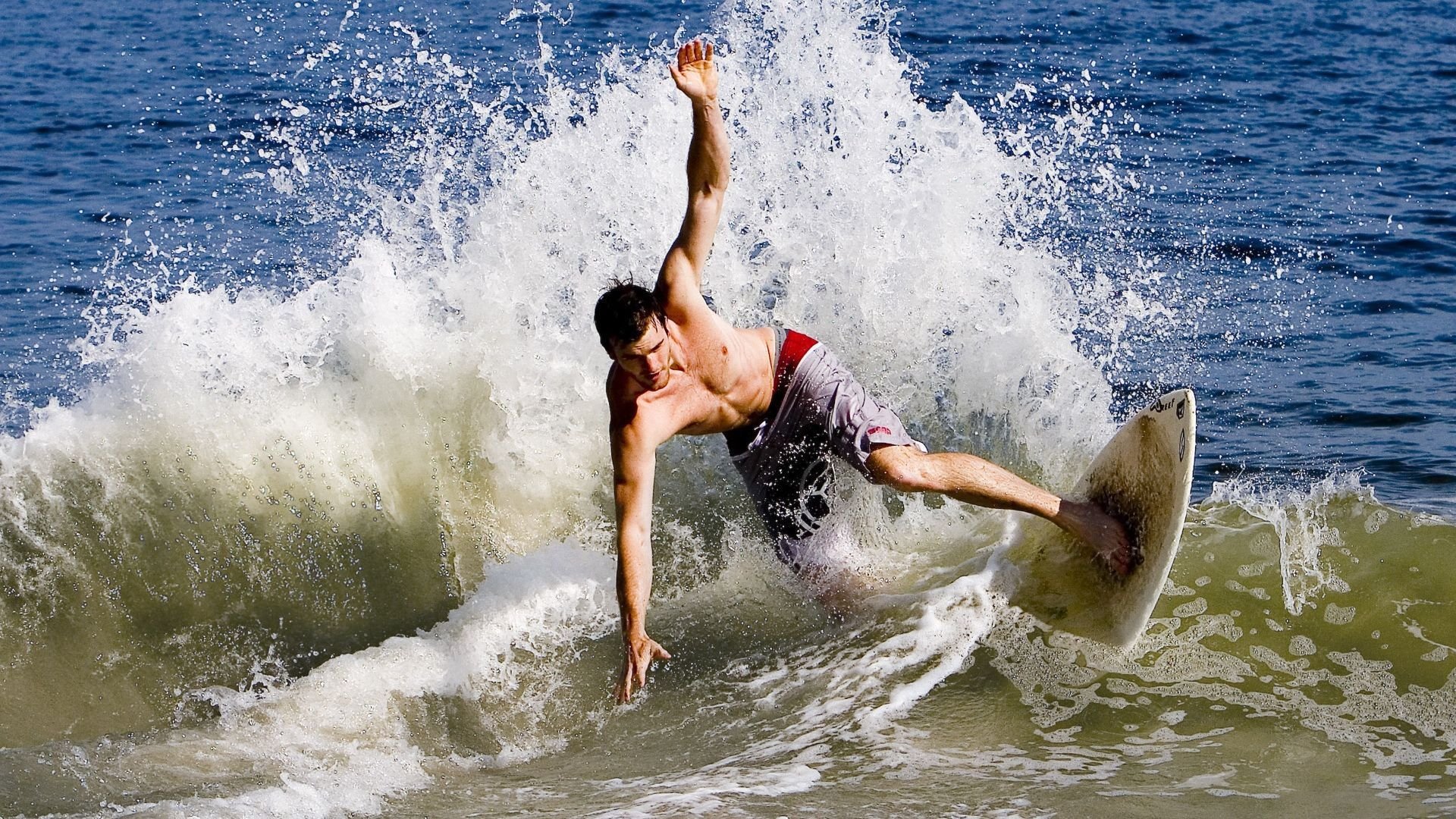 《PUBGMobile》“极限突破”全球总决赛,高手云集大比拼!